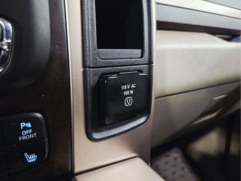 Used 2014 RAM 1500 Laramie Longhorn w/ Convenience Group AWD/4WD image 24