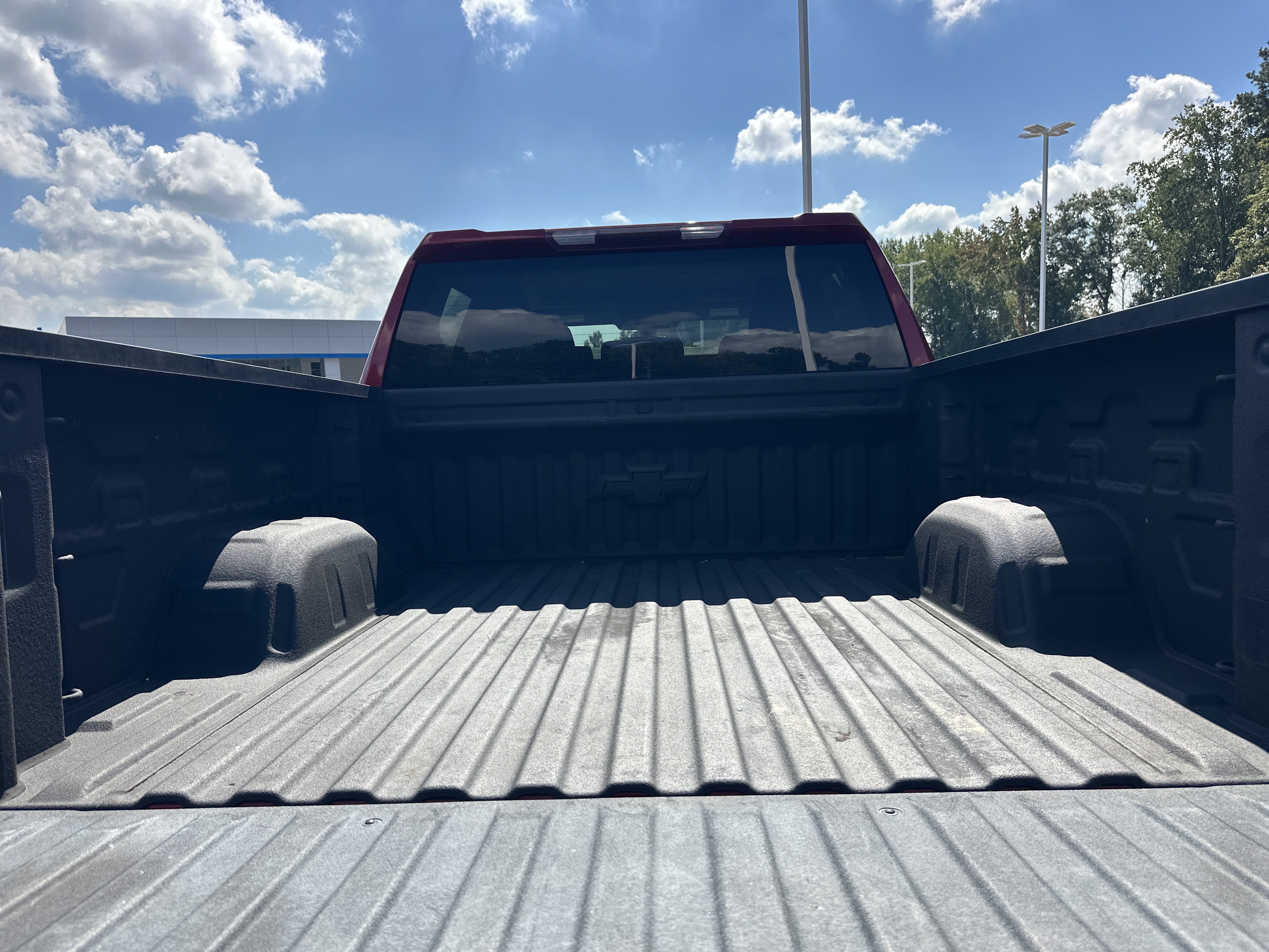Used 2022 Chevrolet Silverado 1500 RST w/ Safety Package AWD/4WD image 19