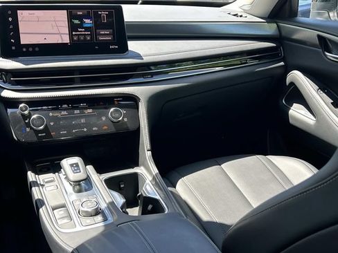 Certified 2026 INFINITI QX60 Luxe w/ Cargo Package FWD image 26