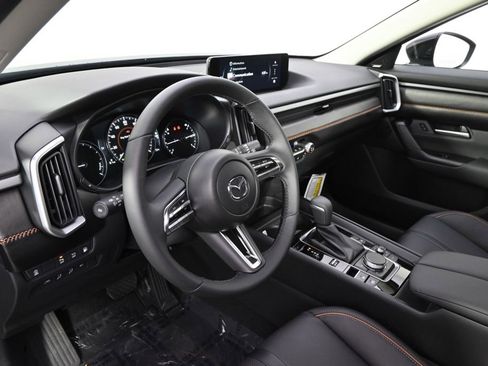 Used 2026 MAZDA CX-50 AWD 2.5 Hybrid w/ Premium Pkg image 11
