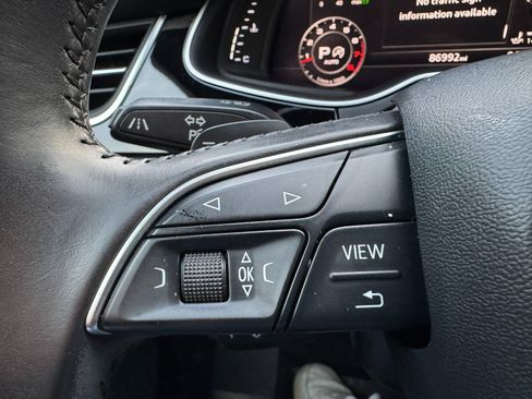 Used 2017 Audi Q7 3.0T Prestige image 14