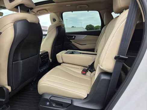 Used 2023 Acura MDX FWD w/ Technology Package image 6