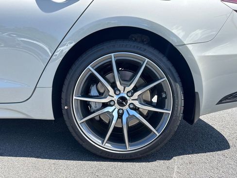 New 2026 Genesis G70 2.5T Prestige image 19