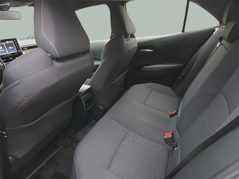 Used 2020 Toyota Corolla SE image 19