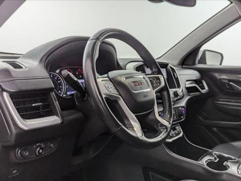 Used 2023 GMC Terrain SLT image 24