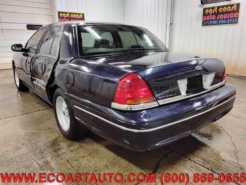 Used 2001 Ford Crown Victoria LX RWD image 6