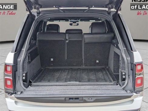 Used 2018 Land Rover Range Rover Supercharged image 12