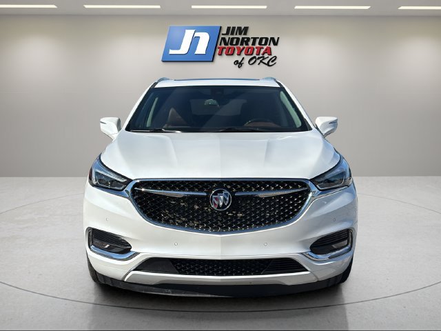 Used 2021 Buick Enclave Avenir w/ Avenir Technology Package FWD image 2