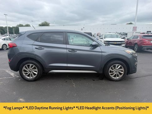 Used 2017 Hyundai Tucson SE w/ SE Popular Package 02 AWD/4WD image 5