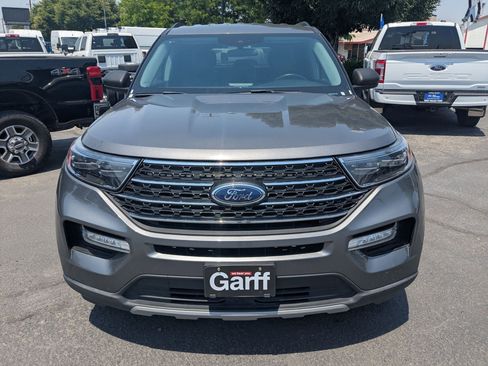 Used 2023 Ford Explorer XLT w/ Equipment Group 202A AWD/4WD image 11