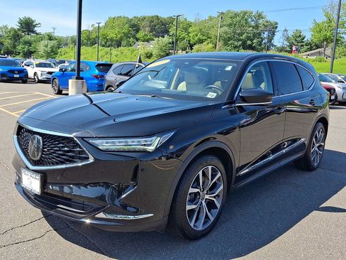 Used 2024 Acura MDX SH-AWD w/ Technology Package image 3