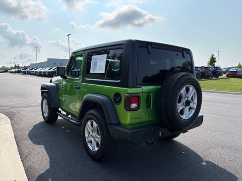 Used 2018 Jeep Wrangler Sport AWD/4WD image 5
