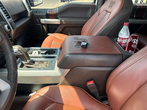 Used 2019 Ford F150 King Ranch w/ Equipment Group 601A Luxury AWD/4WD image 21