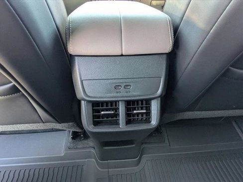 Used 2026 GMC Terrain Elevation w/ Elevation Premium Package AWD/4WD image 17
