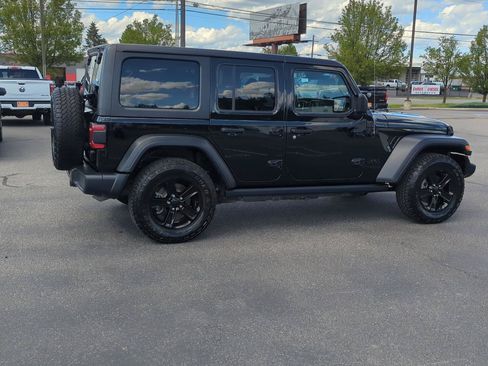 Used 2021 Jeep Wrangler Unlimited Sport AWD/4WD image 6