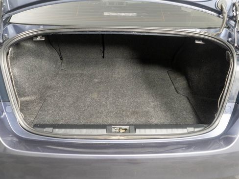 Used 2017 Subaru Legacy 2.5i Premium image 28