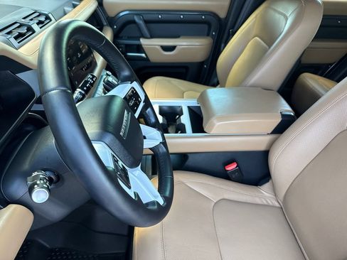 Used 2025 Land Rover Defender 110 S AWD/4WD image 19