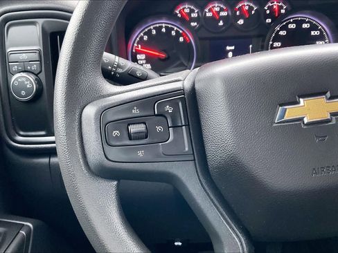 Used 2025 Chevrolet Silverado 1500 Custom image 19