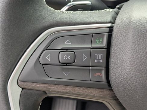 New 2026 Jeep Grand Cherokee Laredo image 15