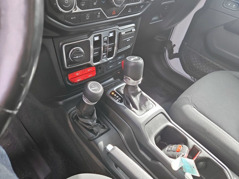 Used 2022 Jeep Wrangler Unlimited Sport AWD/4WD image 21