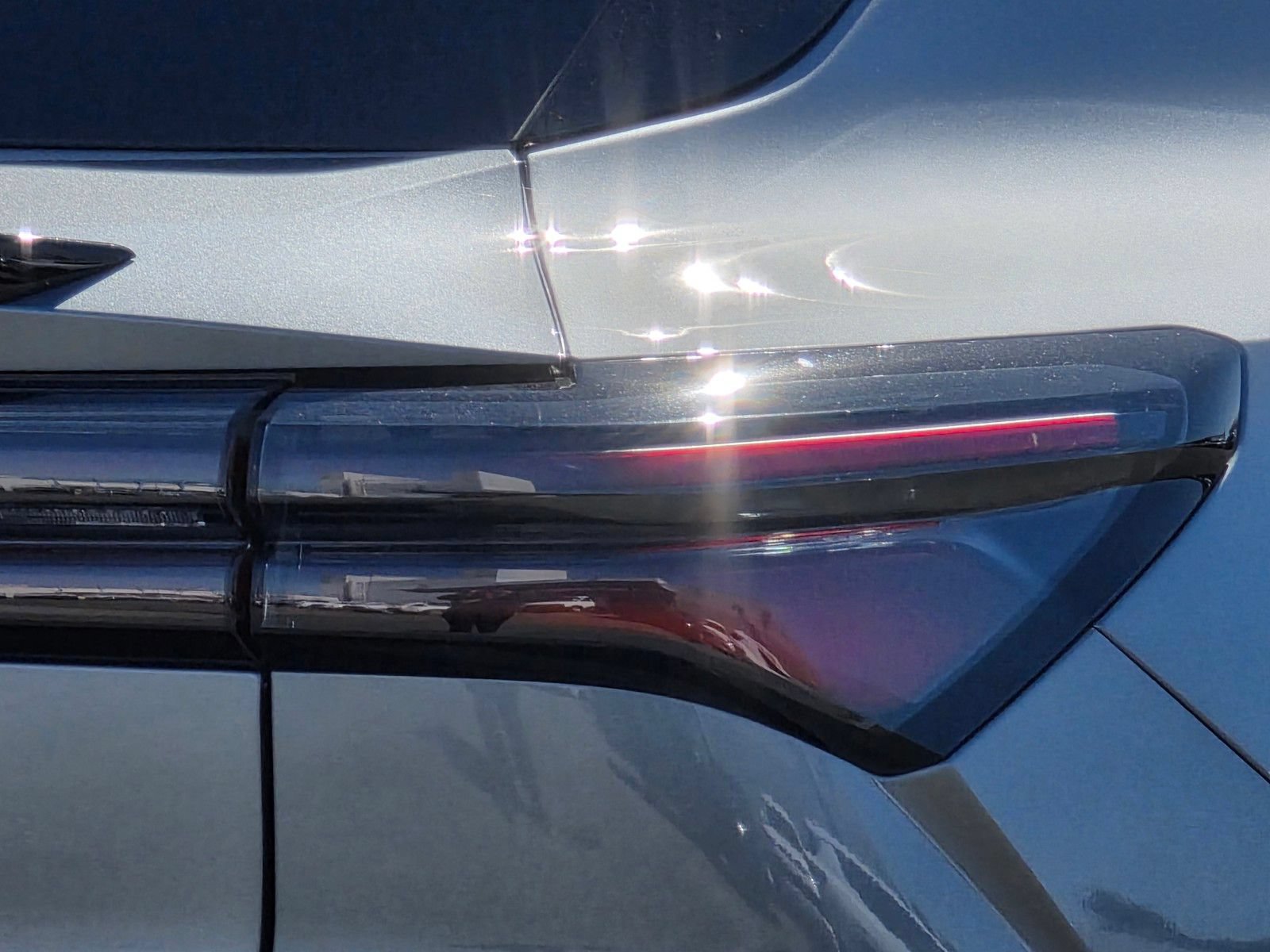 New 2026 Chevrolet Equinox EV LT w/ LPO, Blackout Package FWD image 12