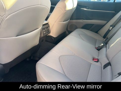 Used 2024 Toyota Camry XLE image 13