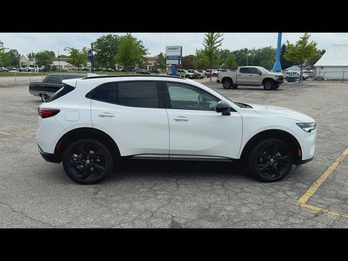 Used 2022 Buick Envision Essence w/ Technology Package II FWD image 37