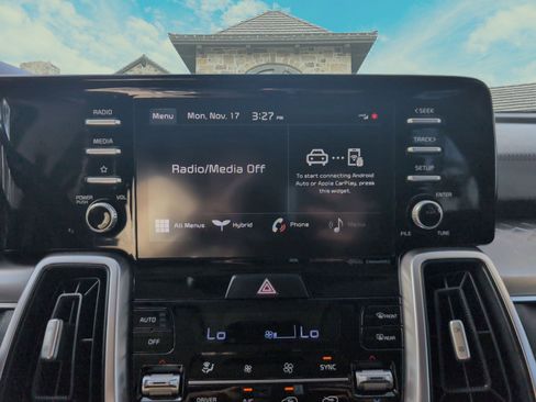 Used 2021 Kia Sorento EX image 21