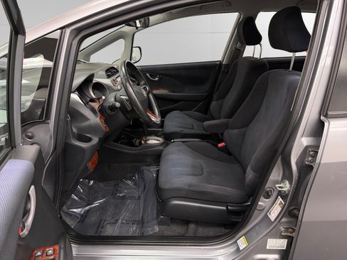 Used 2010 Honda Fit Sport image 9