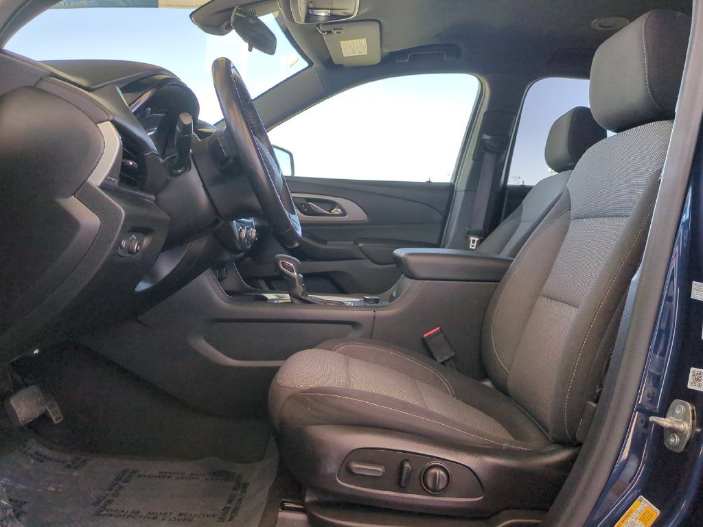 Used 2023 Chevrolet Traverse LT FWD image 21