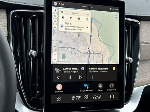 New 2026 Volvo XC90 B6 Plus w/ Protection Package Premier image 18