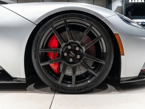 Used 2019 Ford GT image 67