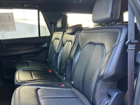 Used 2021 Ford Expedition Max Limited AWD/4WD image 4
