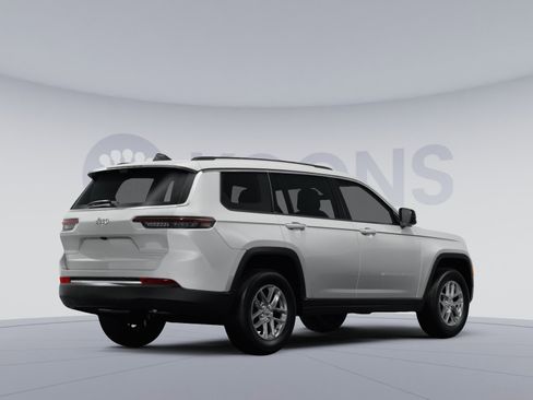 New 2025 Jeep Grand Cherokee L Summit image 4