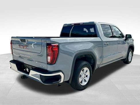 Used 2024 GMC Sierra 1500 SLE RWD image 5