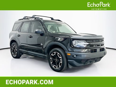 Used 2023 Ford Bronco Sport Outer Banks w/ Tech Package AWD/4WD image 1