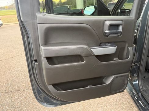 Used 2018 Chevrolet Silverado 1500 LT w/ All Star Edition image 32