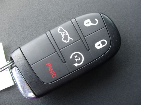 Used 2025 Dodge Hornet R/T w/ R/T Plus Package AWD/4WD image 46