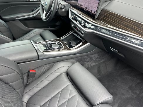 Used 2024 BMW X5 sDrive40i w/ Premium Package RWD image 15