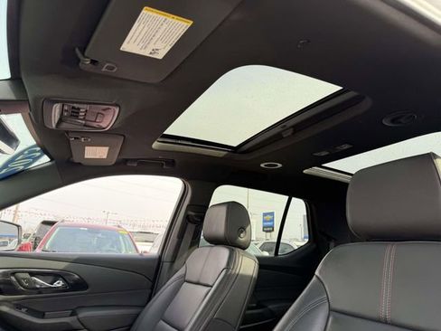 Certified 2023 Chevrolet Traverse RS image 13