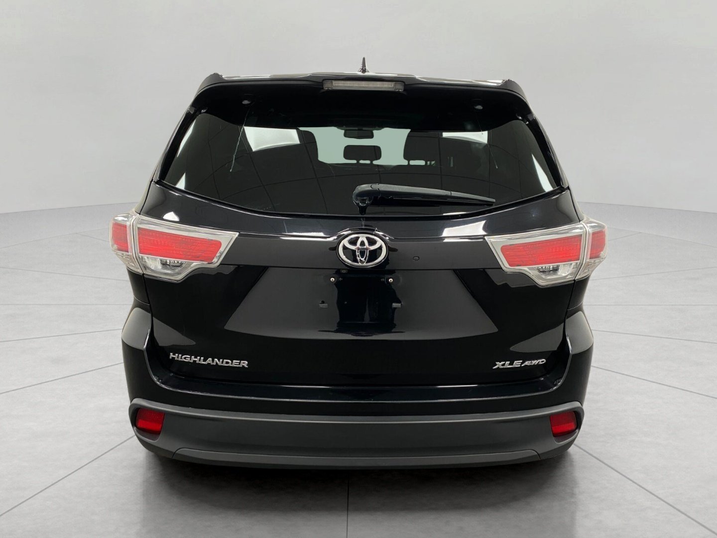 Used 2015 Toyota Highlander XLE AWD/4WD image 5