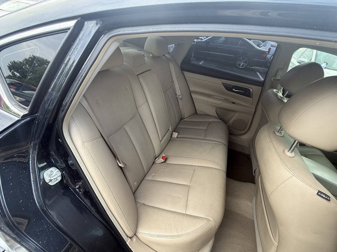 Used 2013 Nissan Altima 2.5 SL FWD image 25