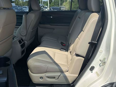 Used 2016 Honda Pilot EX-L image 10