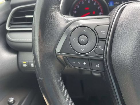 Used 2023 Toyota Camry XSE FWD image 21