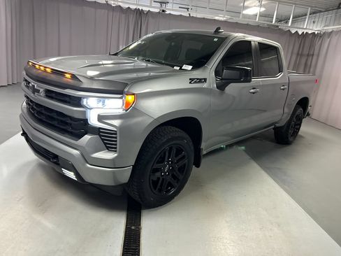 Used 2024 Chevrolet Silverado 1500 RST w/ All Star Edition Plus AWD/4WD image 3
