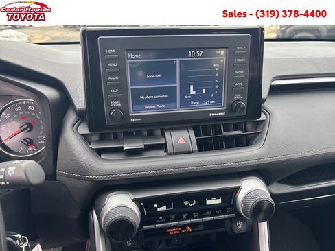 Certified 2022 Toyota RAV4 LE image 20