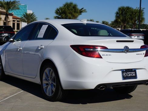 Used 2016 Buick Regal Premium image 8