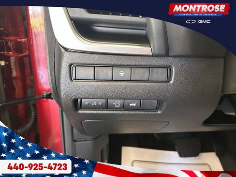 Used 2026 Nissan Rogue Dark Armor AWD/4WD image 13