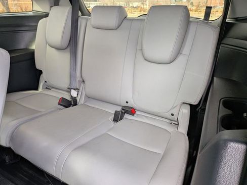 Used 2023 Honda Odyssey Touring image 29