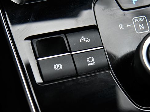 Used 2024 Toyota bZ4X AWD w/ Weather Package image 26